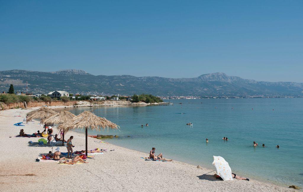 Modern Apartment Near Split & Trogir Kaštela エクステリア 写真